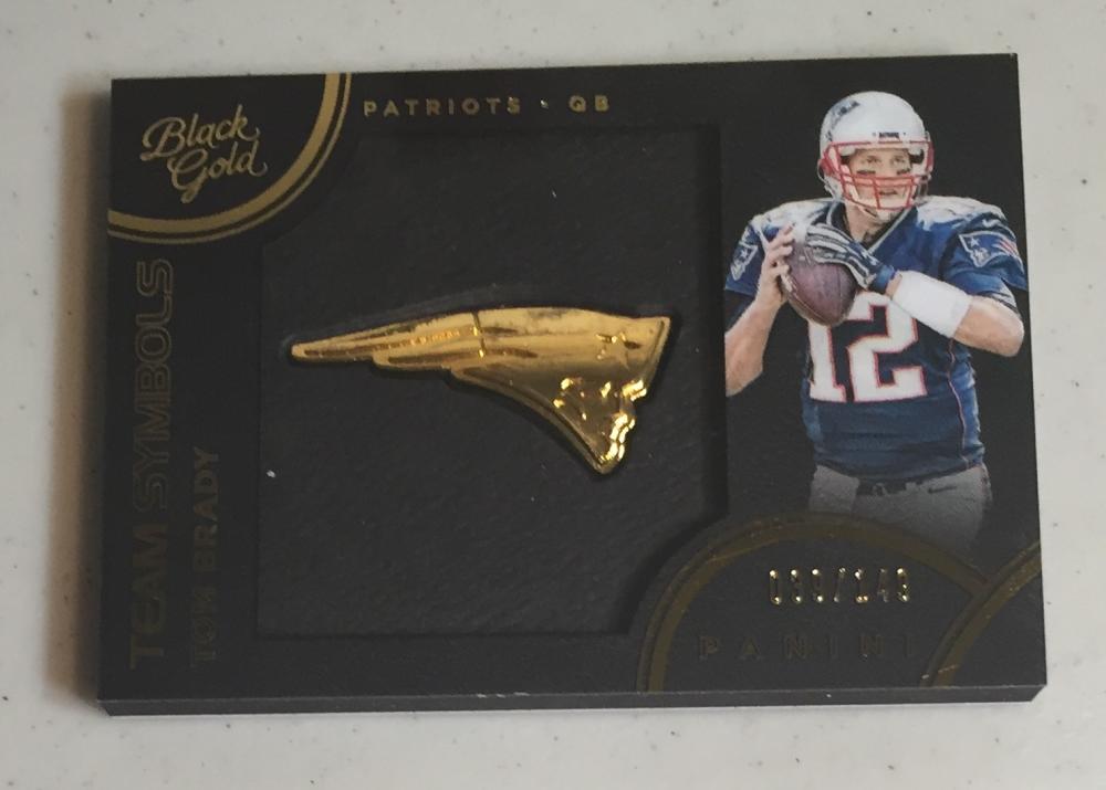 2015 Panini Black Gold Team Symbols