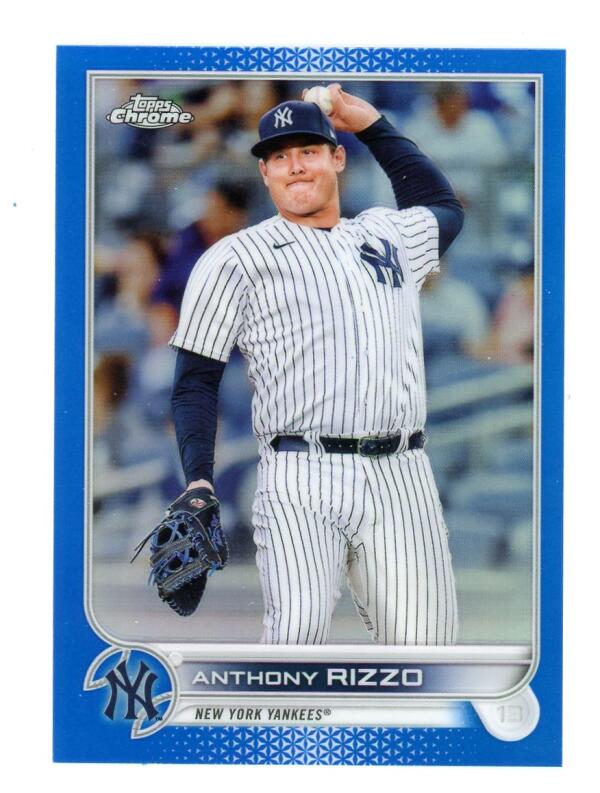 2022 Topps Chrome Refractor Blue