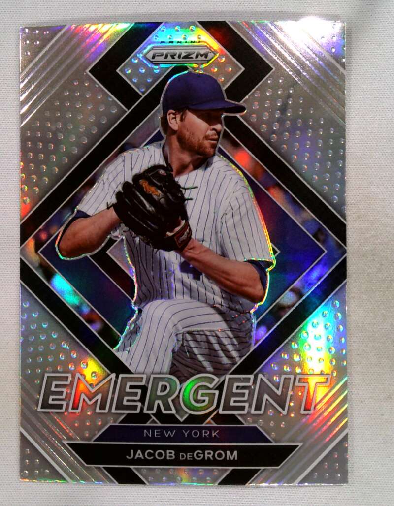 2022 Panini Prizm Emergent Silver Prizm