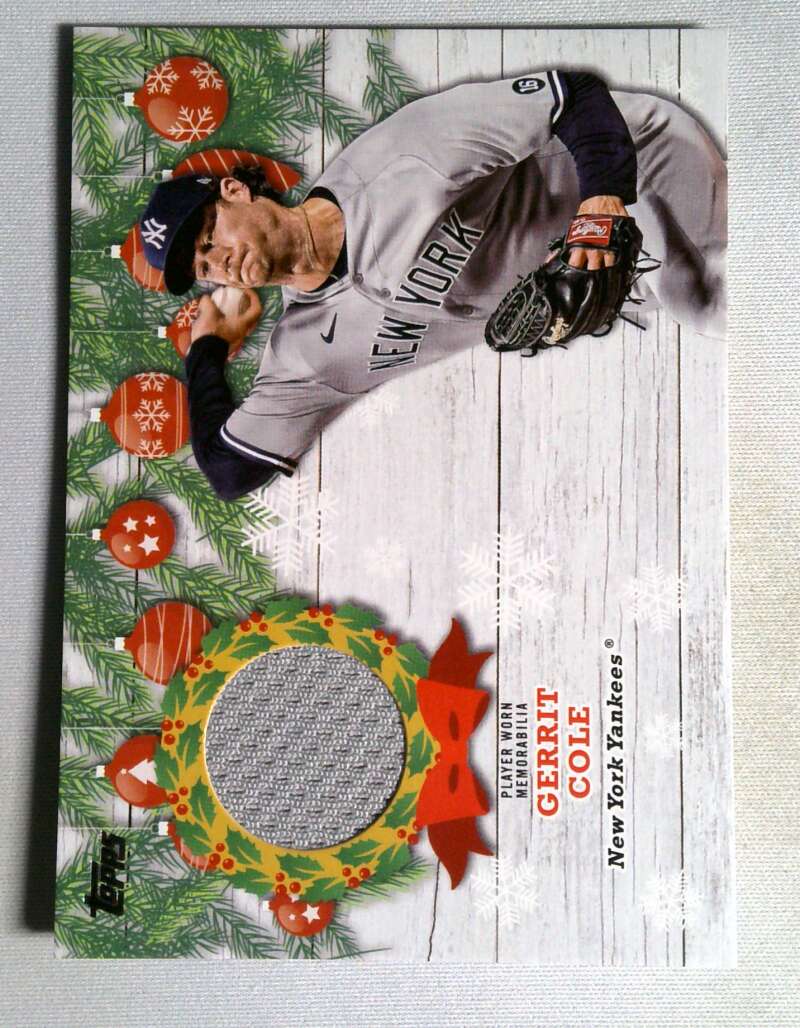 2022 Topps Holiday Relic