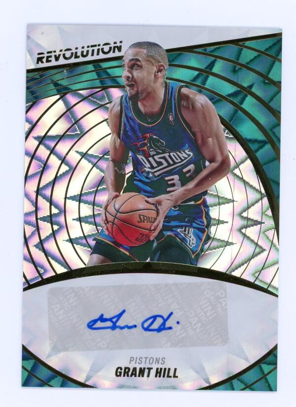 2022-23 Panini Revolution Autographs Fractal