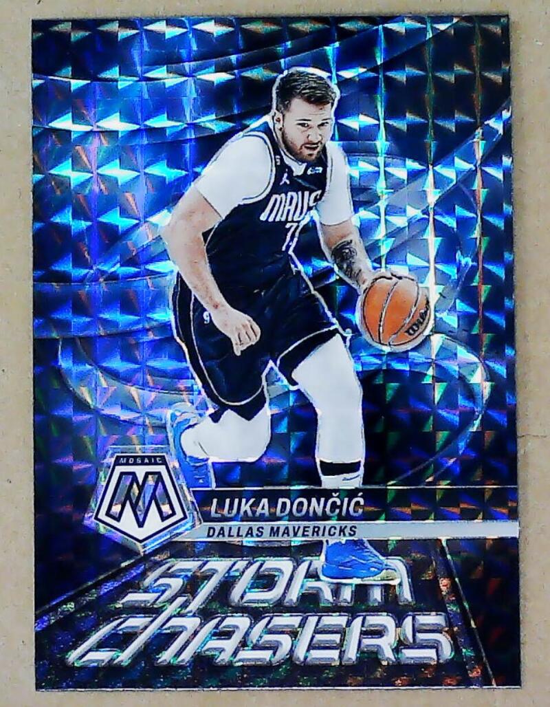 2022-23 Panini Mosaic Storm Chasers