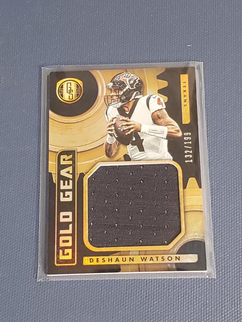 2019 Panini Gold Standard Gold Gear