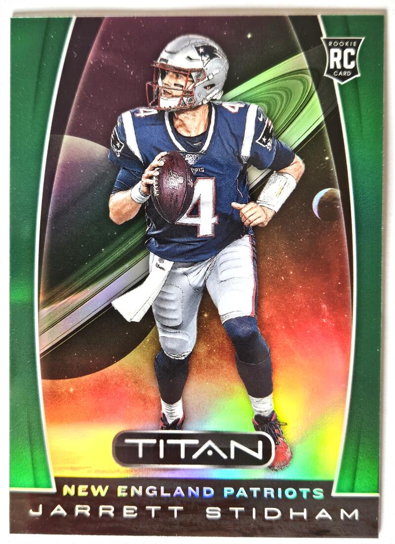 2019 Panini Chronicles Titan Green