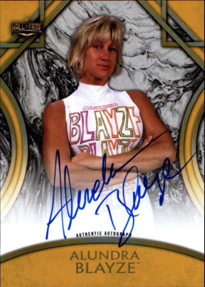 2018 Topps Legends of WWE Autographs Gold